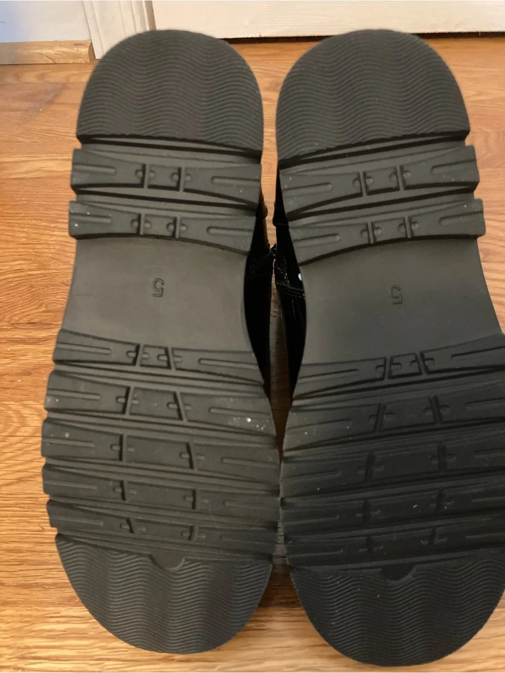 GAP Black Patent Lace-Up Kids Boots